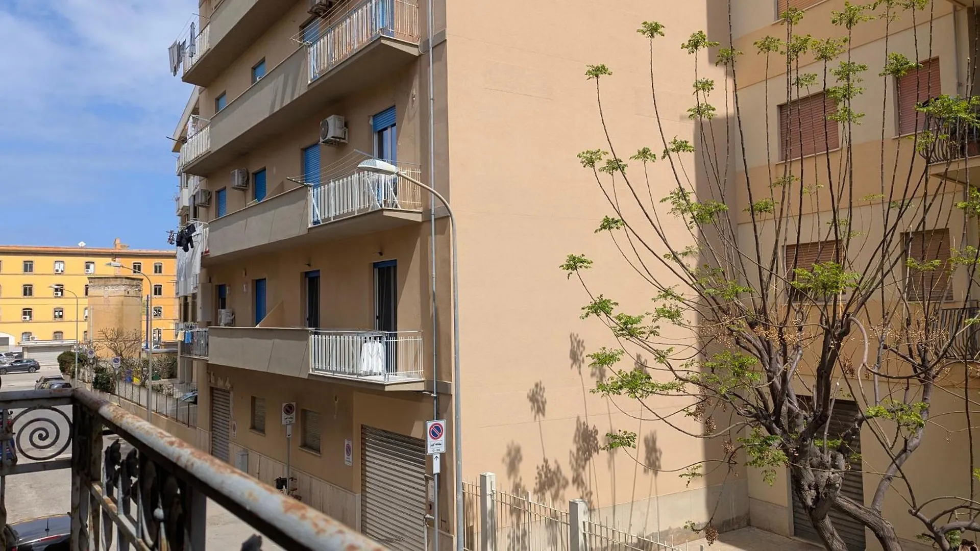Apartment Appartamento La Cementina Trapani Italy